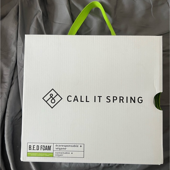 Black high heels - Picture 3 of 7